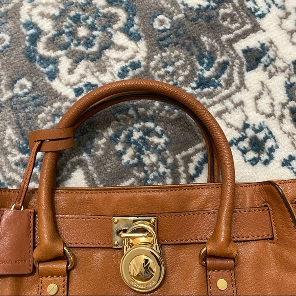 Michael Kors leather handbag - Picture 9 of 11